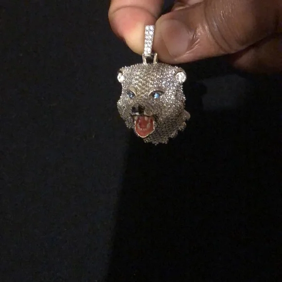 Bearhead pendant, Blue and white CZ1 diamonds